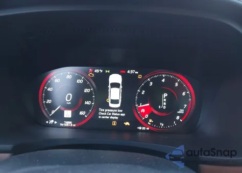 2018 Volvo S90 T6 Inscription z USA, uszkodzony, nr VIN LVY992ML6JP015391